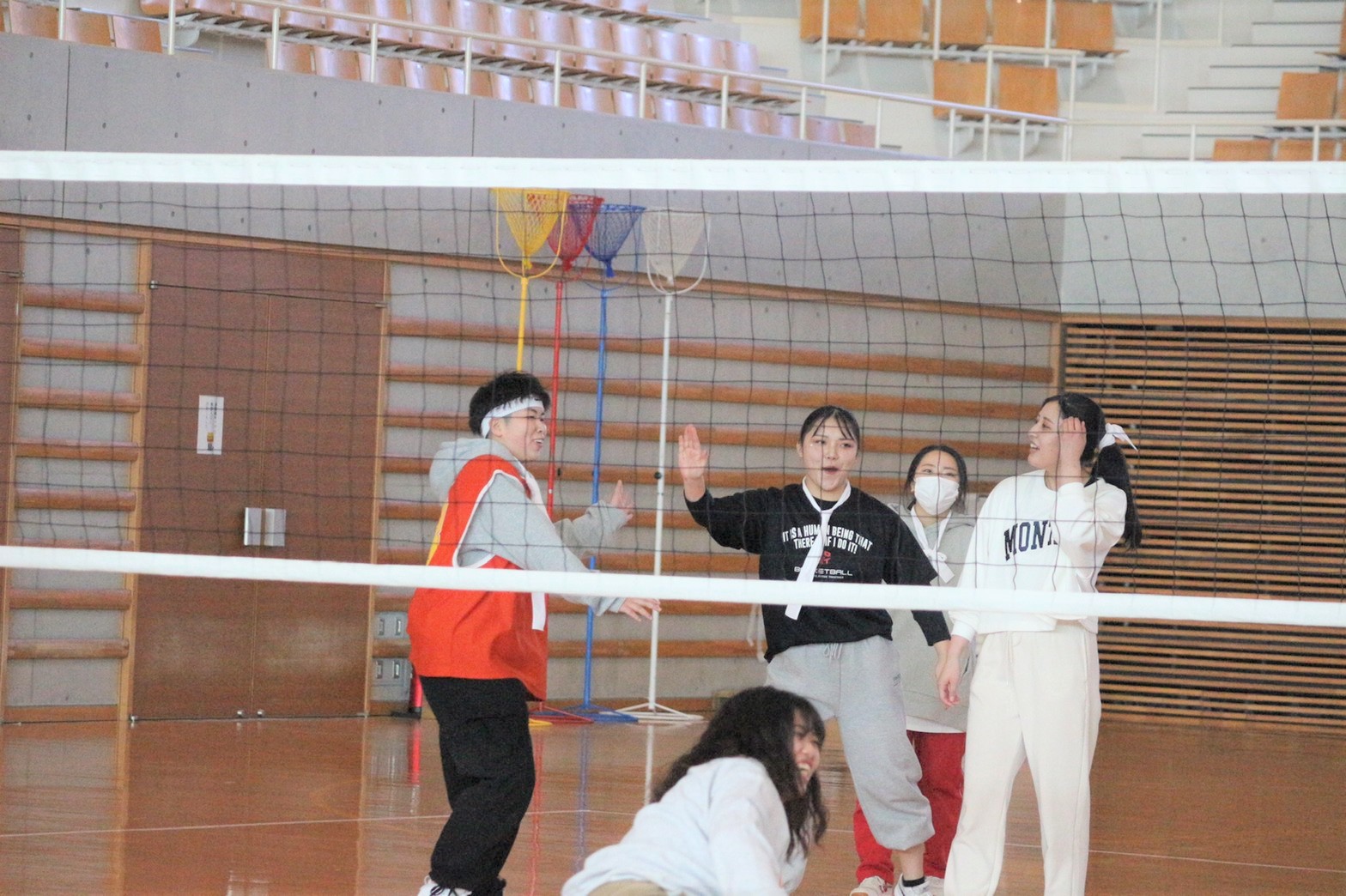 volley4